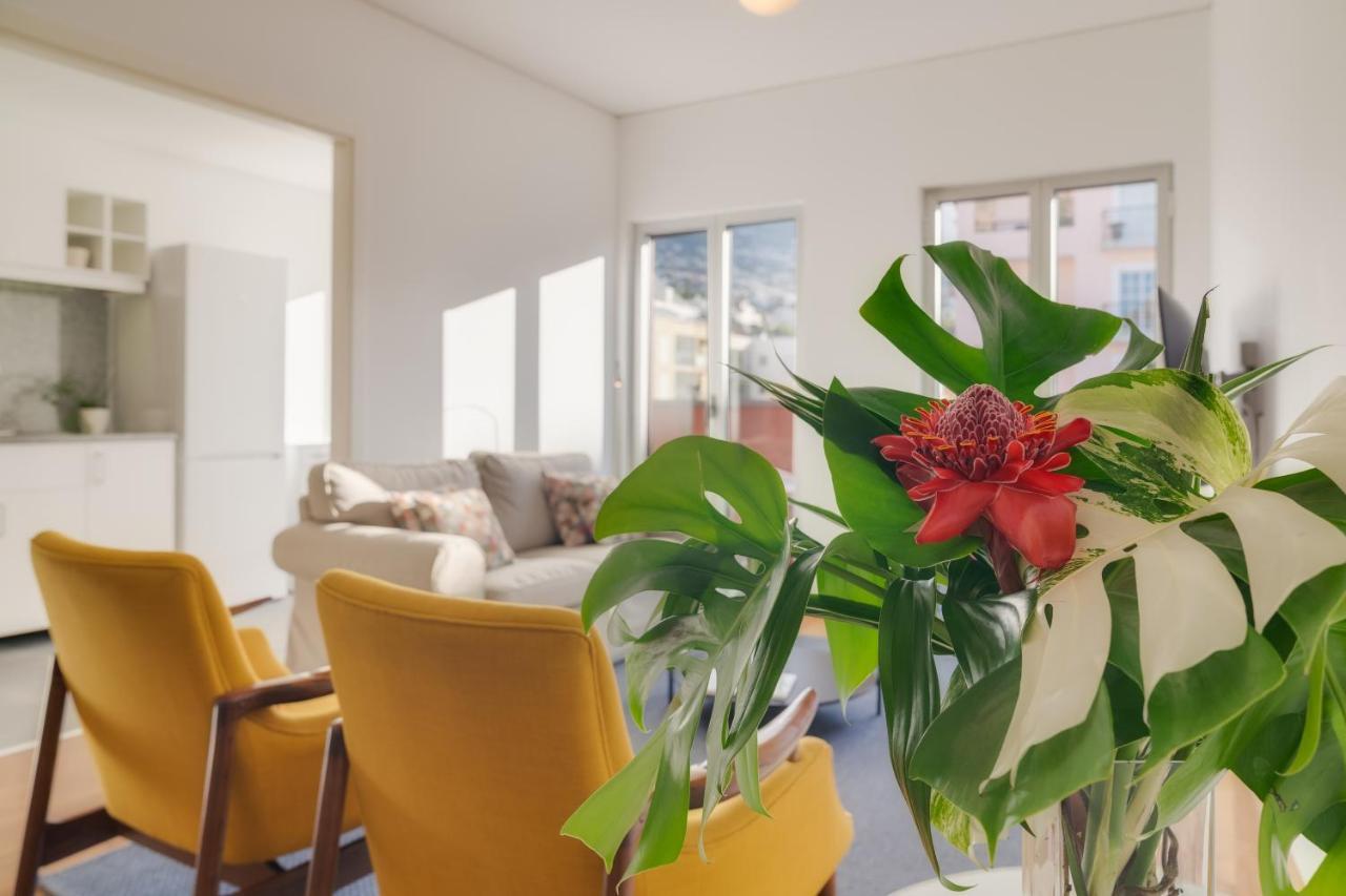 Casa Da Praca Apartments - By Casas Na Ilha フンシャル エクステリア 写真